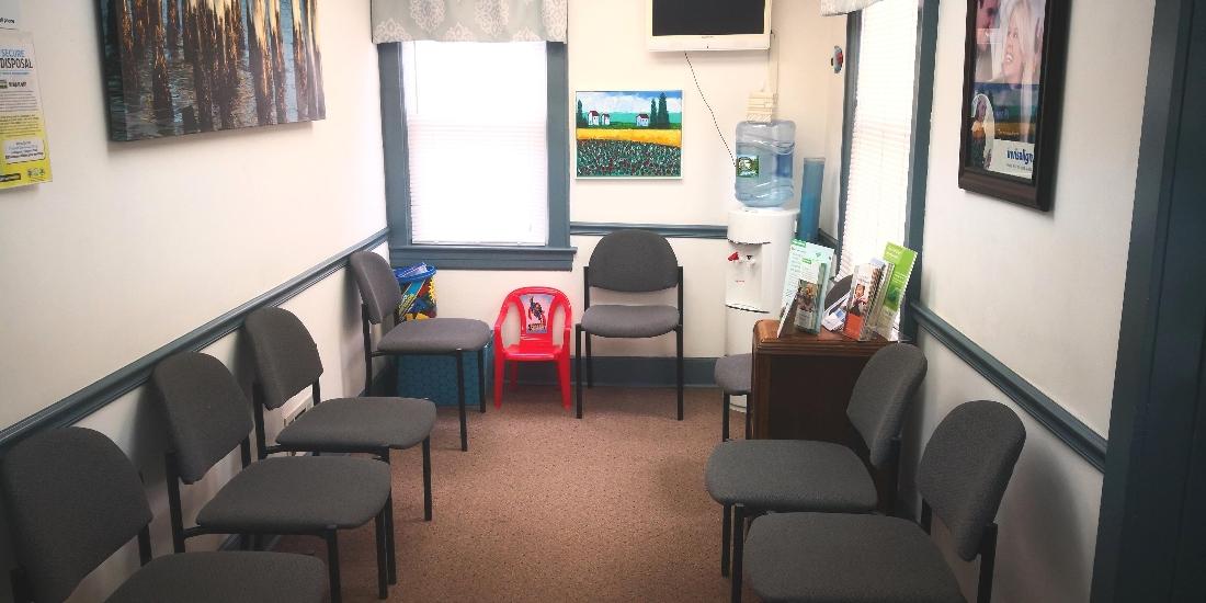 Waiting Room in RT Dental